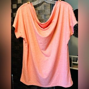 CUTE heather orange top with button detail